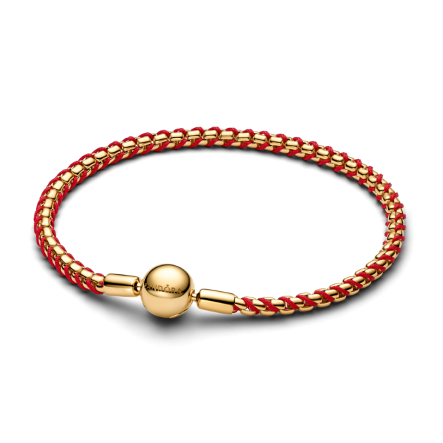 563816C01-16 - Bransoletka o splocie wężykowym przeplatana czerwonym sznurkiem 563816C01-16