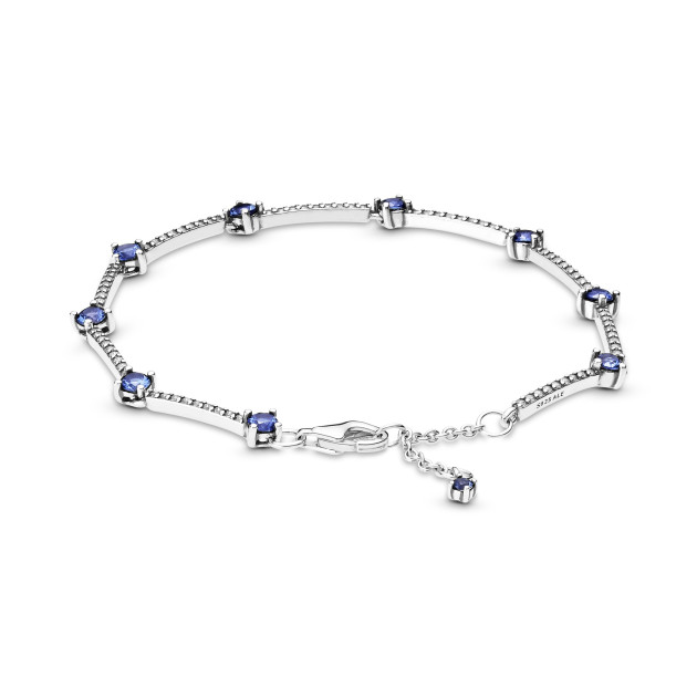 599217C01-16 - Bransoleta z lśniącymi pasmami pavé 599217C01-16