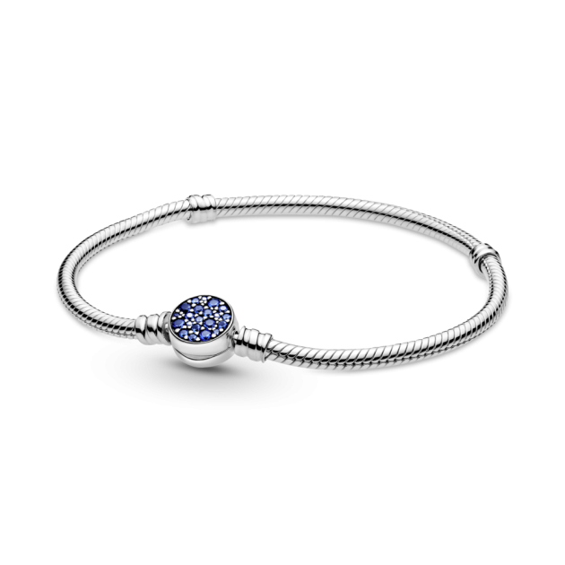 599288C01-18 - Bransoletka wężykowa Pandora Moments z okrągłym zapięciem wysadzanym błękitnymi kamieniami 599288C01-20