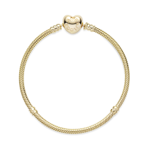 559522C00-18 - Bransoletka wężykowa Pandora Moments z zapięciem w kształcie serca 559522C00-18