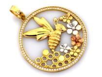 ZA6972 - Zawieszka złota z pszczołą i kwiatami ZA6972