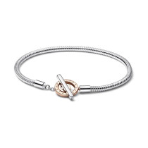 582309C00-20 - Srebrno-złota bransoletka typu wężykowego z logo Pandora Signature z zapięciem T 582309C00-20