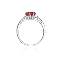 W-12 RUBIN 1,70CT - Pierścionek z rubinem i brylantami W-12 1,70ct